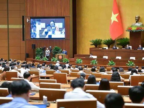 Quốc hội đồng ý cấm tuyệt đối lái xe có nồng độ cồn