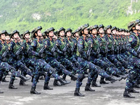 Tổng hợp luyện diễu binh, diễu hành lần 2 nhiệm vụ A80