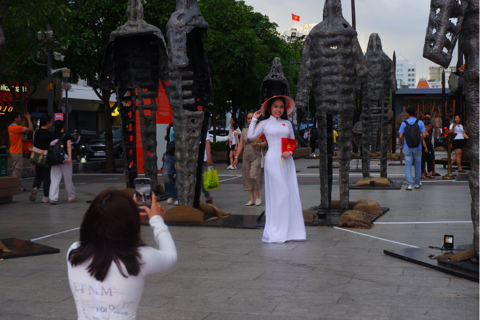 ky-niem-50-nam-ngay-thong-nhat4-1745652752.png