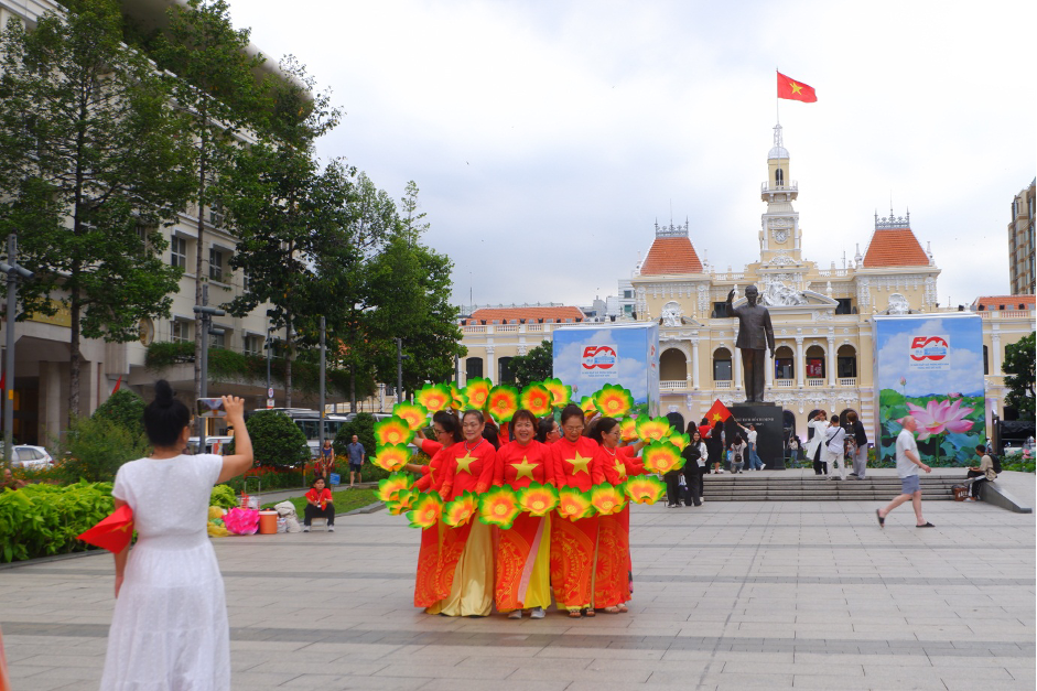 ky-niem-50-nam-ngay-thong-nhat5-1745652753.png