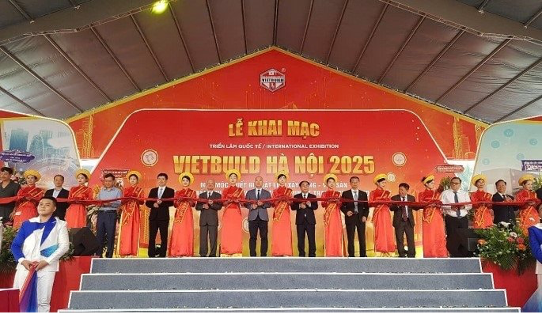 trien-lam-quoc-te-vietbuild-1748671120.png