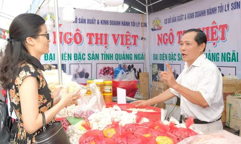 Tinh hoa sản phẩm OCOP, làng nghề, nông sản thực phẩm an toàn Hà Nội hội tụ tại quận Long Biên