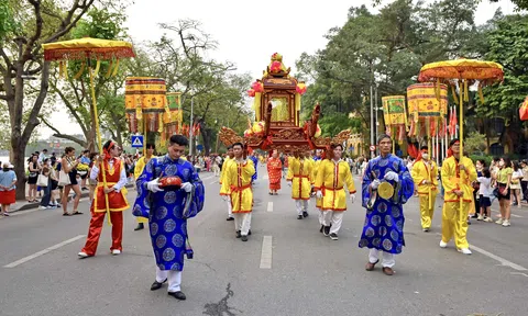 Hà Nội: Tái hiện Lễ rước truyền thống đình Kim Ngân