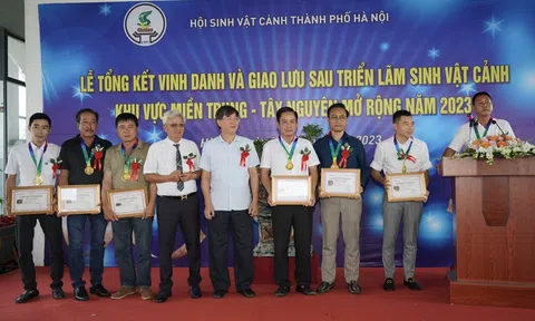Gặp gỡ giao lưu Nghệ nhân Doanh nhân Chủ nhà vườn tiêu biểu vì sự nghiệp phát triển Sinh Vật Cảnh Thủ đô 2023