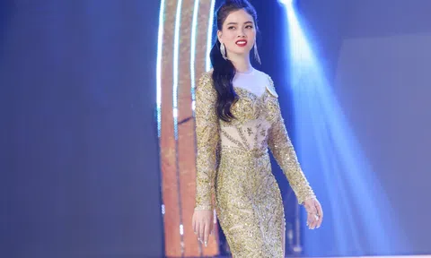 Doanh nhân Bùi Thị Huyền để lại nhiều ấn tượng tại chung kết Hoa hậu Thương hiệu Việt Nam 2022